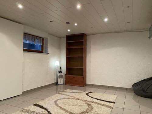 Foto - Schönes WG-Zimmer ab 01.01 zu vermieten