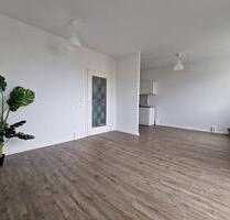 Moderne 3-Zimmer-Wohnung mit Balkon – frisch renoviert - Magdeburg Großer Silberberg