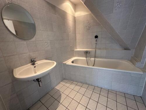 Foto - 1 Zimmer Dachgeschoßwohnung in Weißenfels