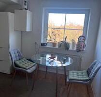 WG Zimmer möbliert für Februar - 550,00&nbsp;EUR Kaltmiete, ca.&nbsp; 70,00&nbsp;m&sup2; in Dreieich (PLZ: 63303)