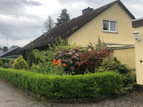 Foto - Großzügiges Einfamilienhaus, großer Garten, barrierefreies Bad