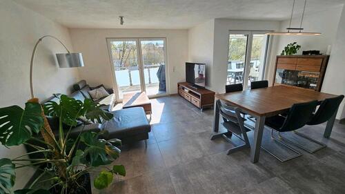 Foto - Moderne 4,5-Zimmer-Wohnung mit großer Balkonterrasse