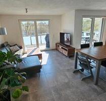 Moderne 4,5-Zimmer-Wohnung mit großer Balkonterrasse - Neuenstadt am Kocher
