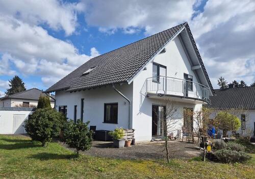 Foto - 7 Zimmer Einfamilienhaus zum Kaufen in Beckingen