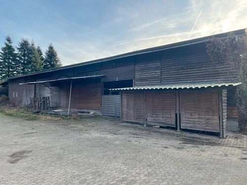 Foto - Hallenstellplätze - 86,00&nbsp;EUR Miete,