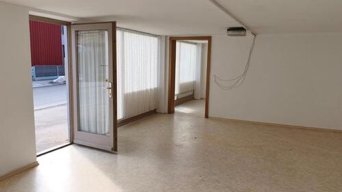 Foto - Lagerraum ca. 103 m² ebenerdig – optional mit Showroom-Fläche