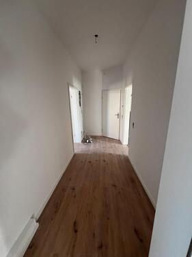 Foto - 2-Zimmer Wohnung – 55 m² –kernsaniert Helle Räume