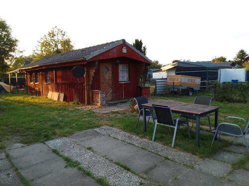 Foto - Grundstück mit Häuschen - 35.000,00&nbsp;EUR Kaufpreis, ca.&nbsp; 30,00&nbsp;m&sup2;