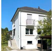 Schönes Haus inmitten einer grünen Oase - Großrosseln