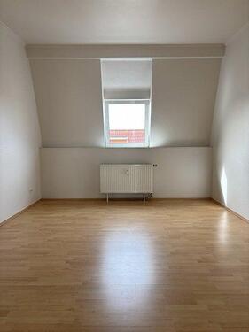 Foto - Attraktiver Wohnkomfort in frisch renovierter DG-Wohnung in Magdeburg!