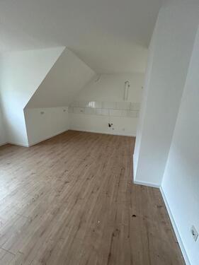 Foto - 4 Zimmer Dachgeschoßwohnung zur Miete in Saarbrücken