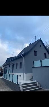 Foto - 1730 m2 LAND 180 m2 WOHNFLÄCHE 7 ZIMMER 3 BÄDER GARTEN 225 m2 m2