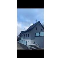 1730 m2 LAND 180 m2 WOHNFLÄCHE 7 ZIMMER 3 BÄDER GARTEN 225 m2 m2 - Pfeffelbach