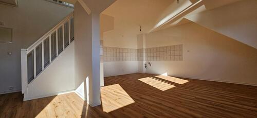 Foto - *Einziehen und Wohlfühlen* Neu renovierte 3-Zimmer-Maisonette-Wohnung