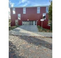 Stellplatz in geschlossenem Parkhaus Nähe Hauptbahnhof - Marburg Biegenviertel