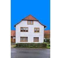 Mehrfamilienhaus in Holzerode - 195.000,00&nbsp;EUR Kaufpreis, ca.&nbsp; 235,00&nbsp;m&sup2; in Ebergötzen (PLZ: 37136)
