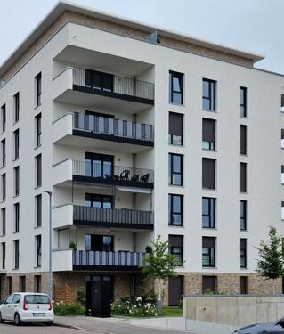 Foto - 3- Zimmer- Erdgeschosswohnung mit Terrasse und TG-Stellplatz