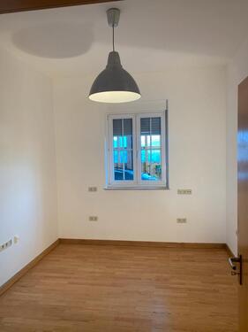 Foto - Büro Praxis 12qm - 240,00&nbsp;EUR Kaltmiete, ca.&nbsp; 12,00&nbsp;m&sup2;