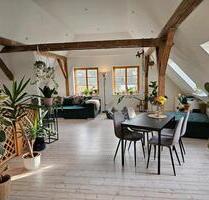 Helle freundliche Dachgeschoss Wohnung - Linden