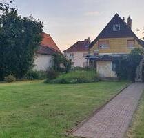 Einfamilienhaus mit großem Garten und Einliegerwohnung - Altenstadt