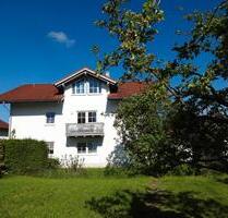 2-Z-Whg.RegenRinchnach 64,4 m2, 400 € + 25 € Carport + 130 € NK