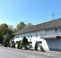 Investoren aufgepasst! Anwesen mit großem Potenzial ca. 6300 qm² - Windhagen