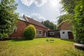 Foto - Einfamilienhaus mit großem Ausbaupotenzial, Werkstatt & Garage