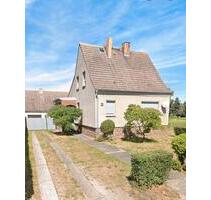 Einfamilienhaus mit Nebengebäude - Jessen (Elster)