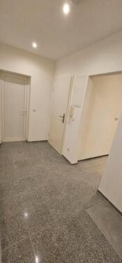 Foto - Erstbezug nach dem Renovierung Landau!
