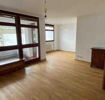 Bestlage am Wöhrder See 4-Zimmer-Wohnung mit Loggia in Nürnberg