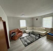 4 Zimmer- Erdgeschosswohnung mit Garage ab sofor frei inWestheim - Rosengarten