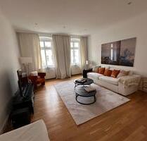 Stilvolle 2-Zimmer-Wohnung in Top-Lage - voll möbliert & all-inclusive - Berlin Mitte