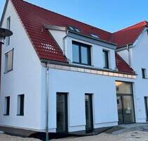 Moderne helle 3 Zimmer Wohnung, Büro oder Praxis - Dußlingen