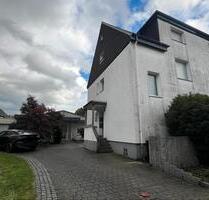 90 m² Maisonette | Duisburg-Vierlinden | modernisiert | 820€ Kalt 90 m² Maisonette | Duisburg-Vierlinden | modernisiert | 820€ Kalt