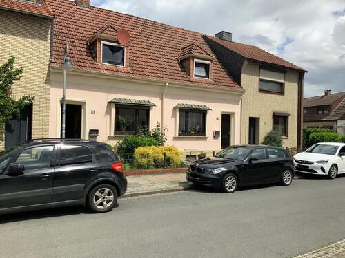 Foto - Reihenmittelhaus mit Ausbaureserve & schönem Garten in Arsten