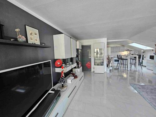 Foto - 2 Zimmer-Wohnung, komplett eingerichtet, zu verkaufen