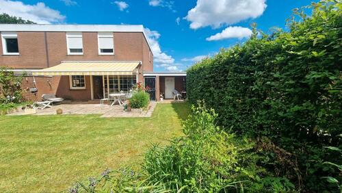 Foto - Reihenendhaus mit 2 Garagen - provisionsfrei !!