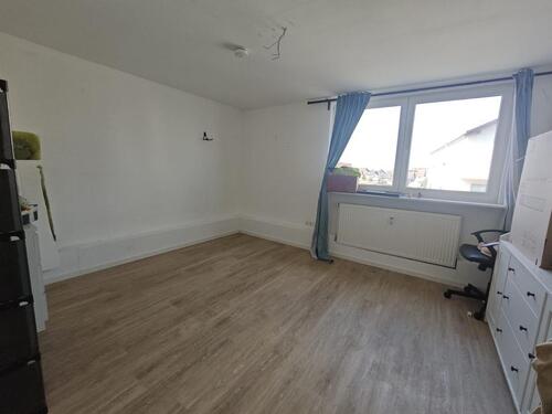 Foto - 6 Zimmer Erdgeschoßwohnung zur Miete in Neubrunn