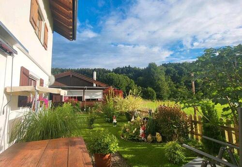 Foto - Verkauf von EG-Eigentumswohnung 97 m2 mit Garten
