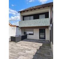 Schönes Reihenendhaus in ruhiger Lage in Dittelbrunn