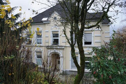 Foto - Villenwohnung im EG – zentrumsnah & mit historischem Charme