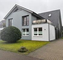 TOP: Maisonettewohnung mit ca. 100 m² Wohnfläche auf 3 Zimmern in BönebüttelHusberg zu mieten.