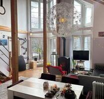 Neusöcking: Außergew. 6 Zi.-Maisonettewhg, mit Garten & Garage - Starnberg