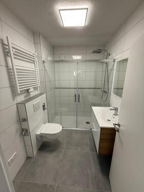 Foto - Kernsanierte 3-Zimmer-Wohnung in zentraler Lage