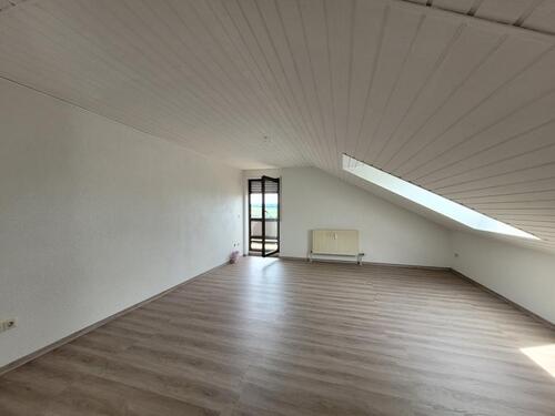 Foto - Schöne Dachgeschoss Wohnung Krautheim Berg