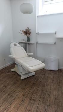 Foto - Vermiete Räume im Friseursalon - 650,00 EUR Kaltmiete,
