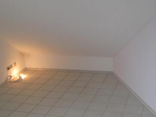 Foto - 2 Zimmer Dachgeschoßwohnung zur Miete in Weilburg