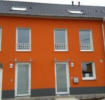 Wörrstadt: Schönes 5-Zimmer Reihenhaus m. Garage und Stellplatz