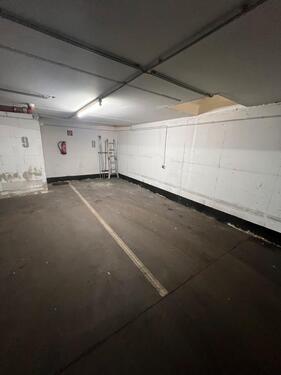 Foto - TG-Stellplatz Darmstadt Hbf + E-Anschluss – groß & sicher