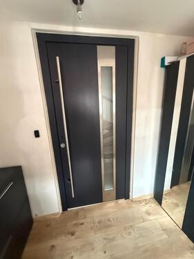 Foto - 6 Zimmerwohnung mit Balkon - 1.300,00&nbsp;EUR Kaltmiete, ca.&nbsp; 140,00&nbsp;m&sup2;